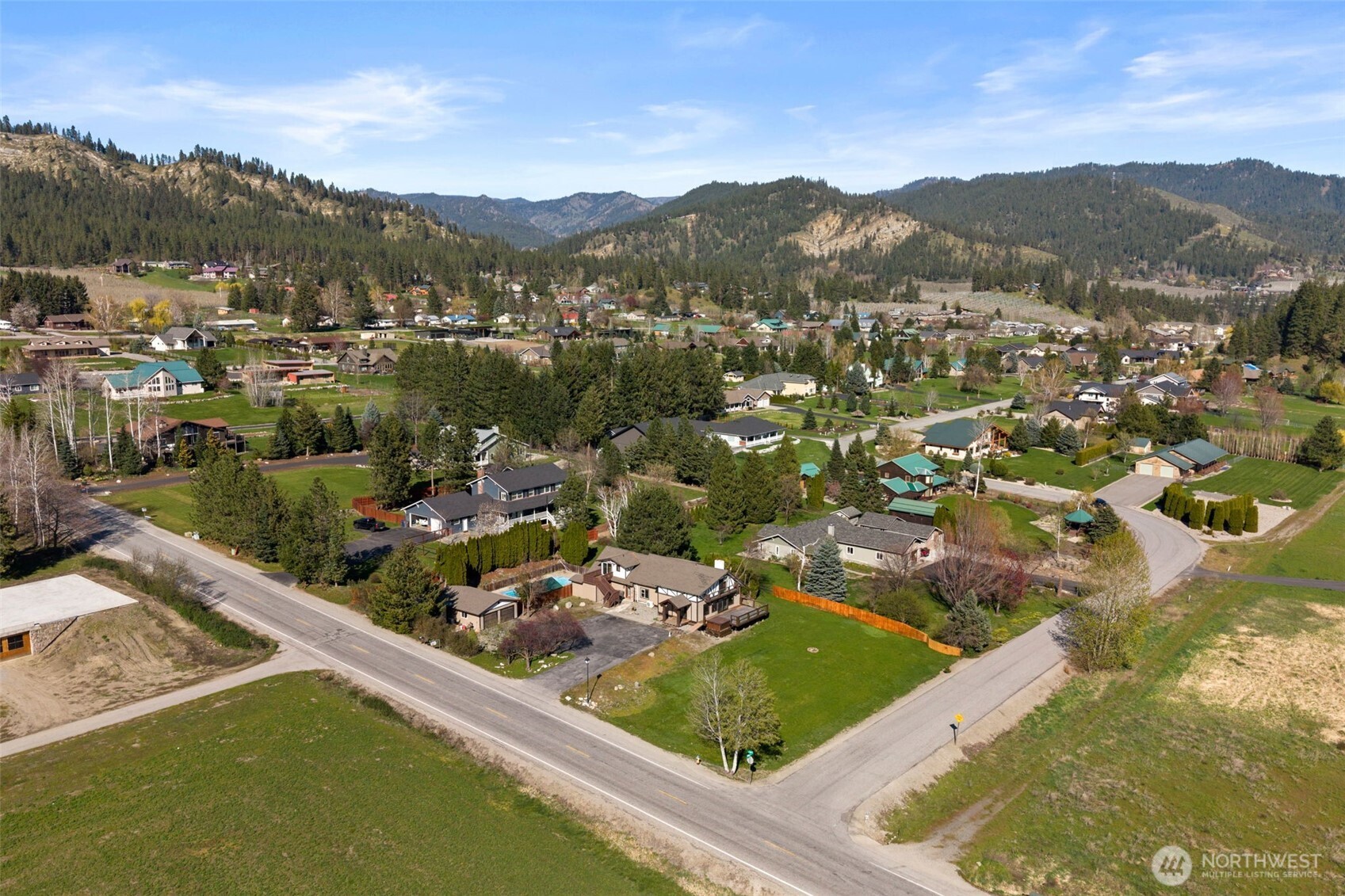 10285 Ski Hill Drive , Leavenworth, WA 98826