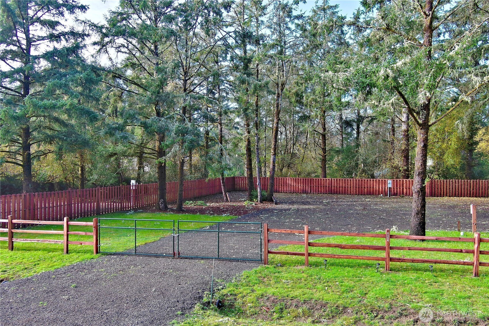 1013 Discovery Avenue SE, Ocean Shores, WA 98569