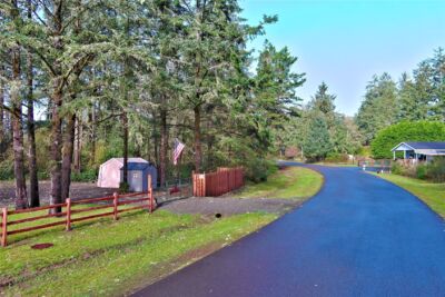 1013 Discovery Avenue SE, Ocean Shores, WA 98569 - Photo 23