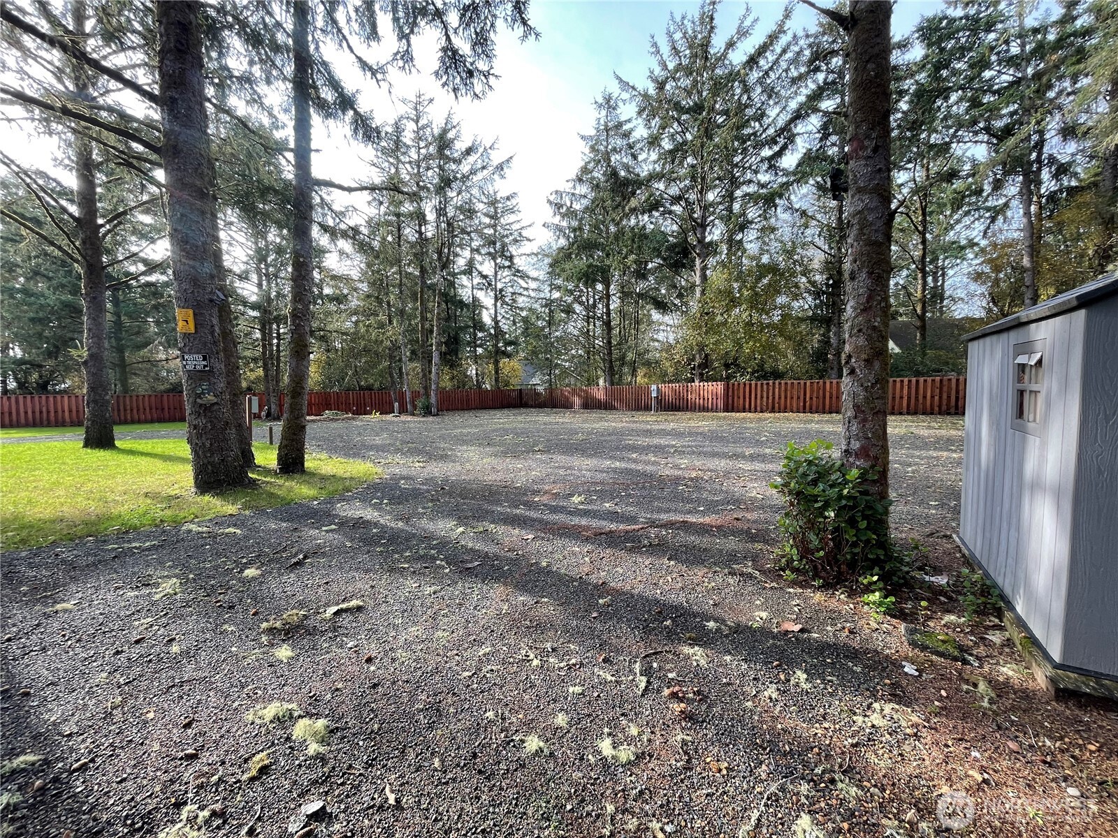 1013 Discovery Avenue SE, Ocean Shores, WA 98569