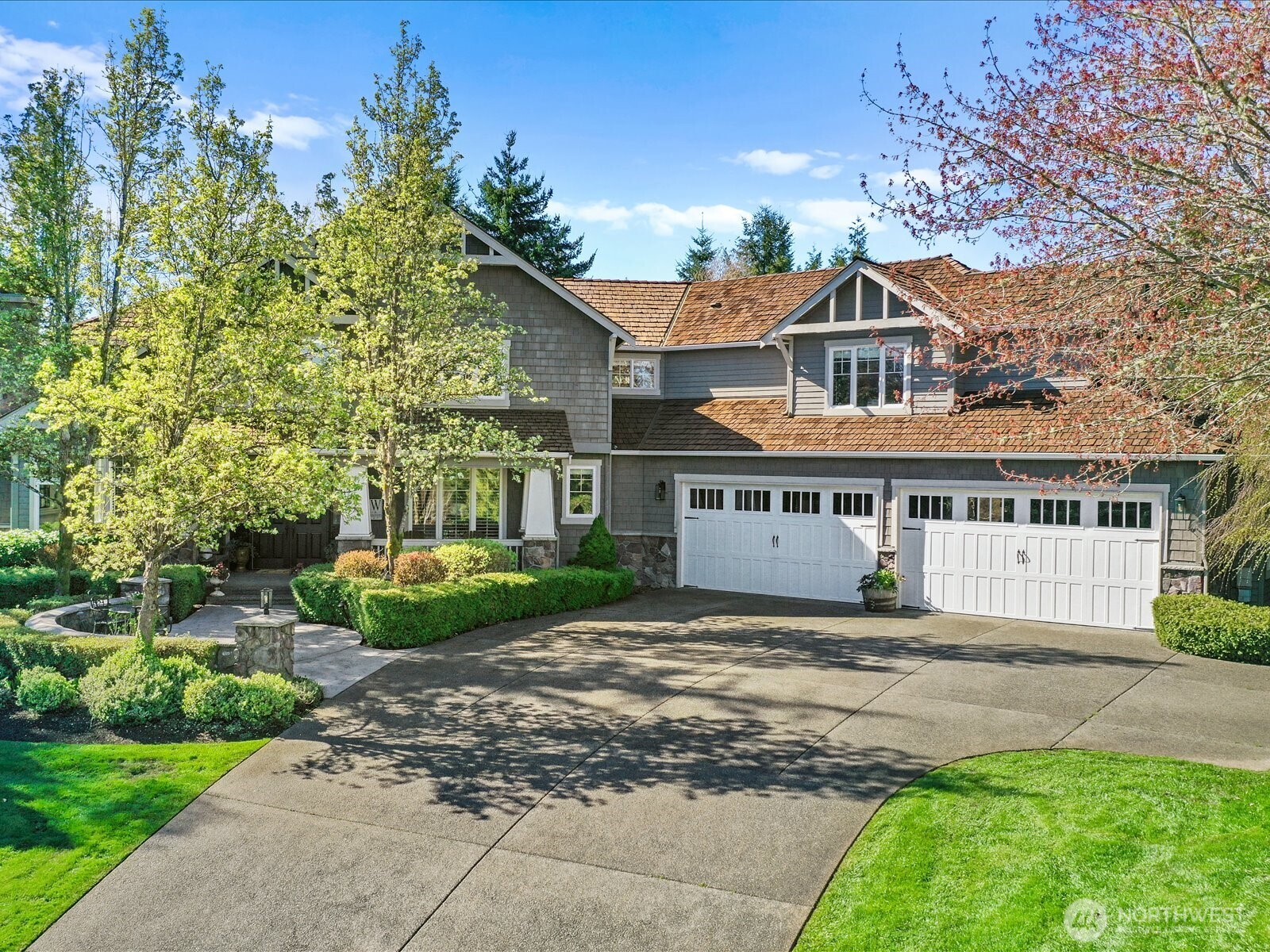 2441 278th Court SE, Sammamish, WA 98075