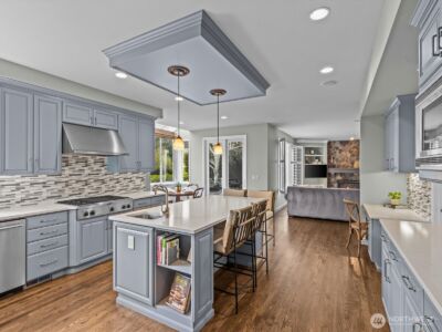 2441 278th Court SE, Sammamish, WA 98075 - Photo 14