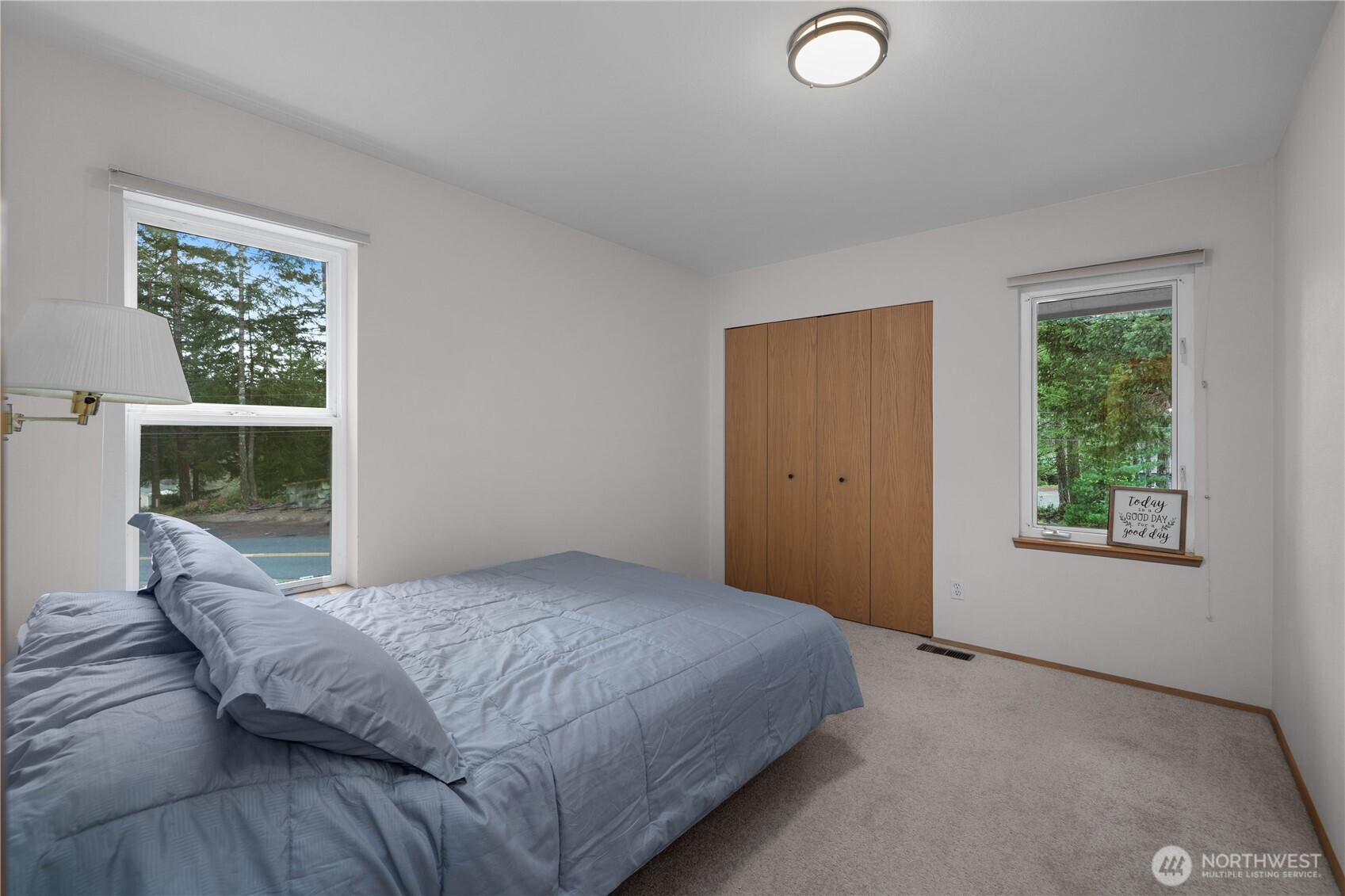140 E Saint Andrews Drive , Shelton, WA 98584
