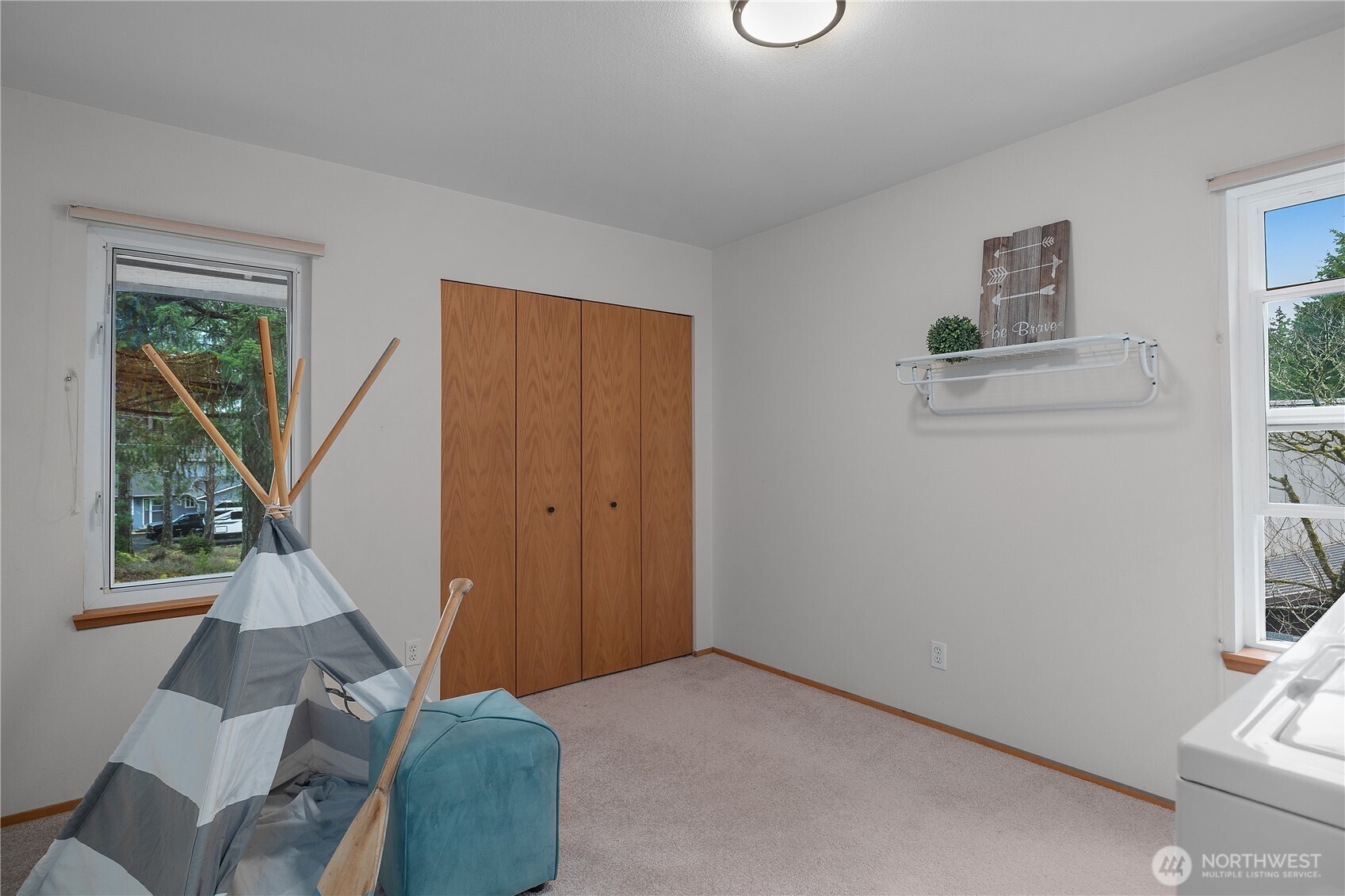 140 E Saint Andrews Drive , Shelton, WA 98584