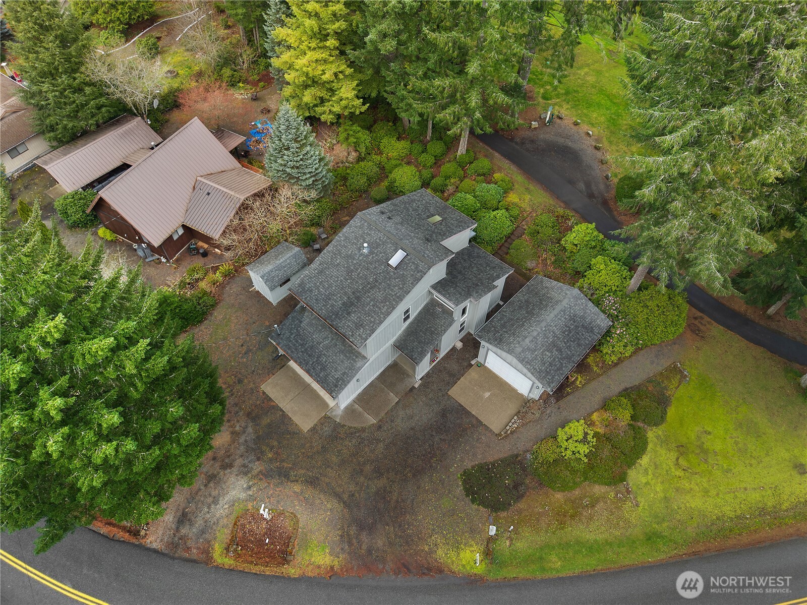 140 E Saint Andrews Drive , Shelton, WA 98584