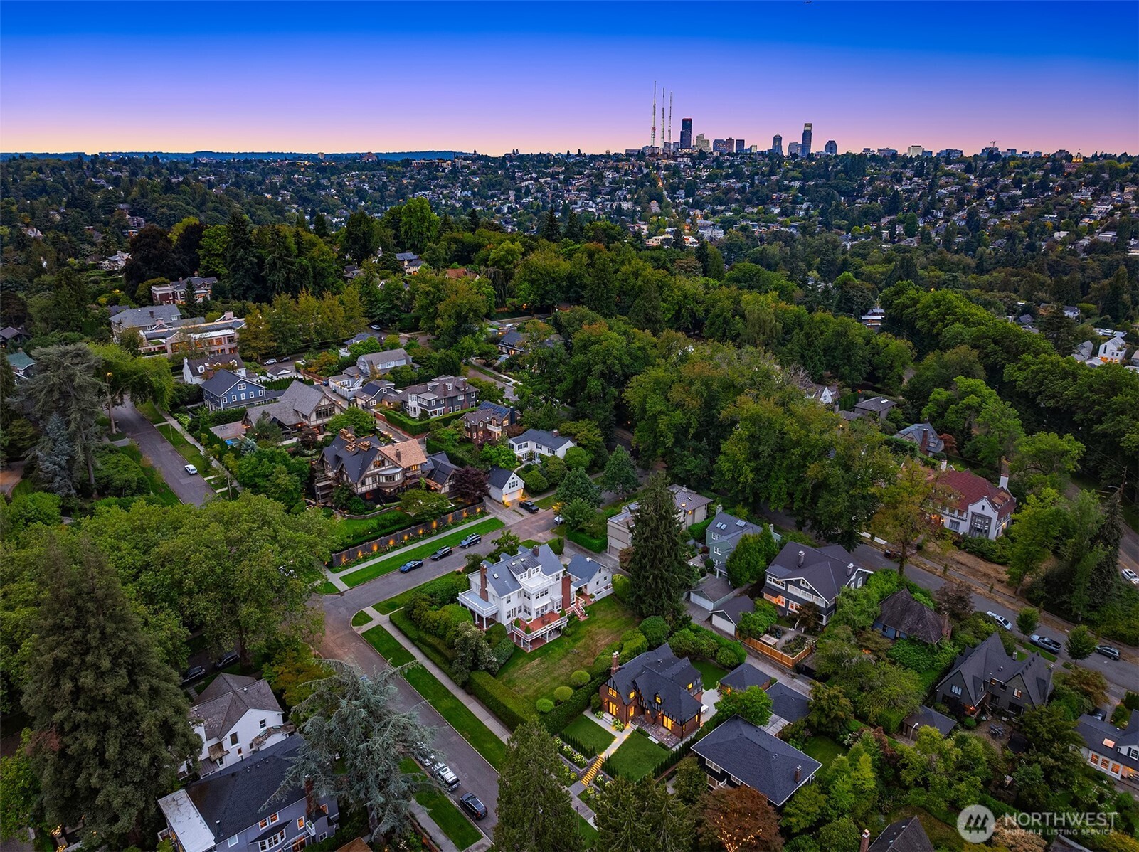 1111 37th Avenue E, Seattle, WA 98112