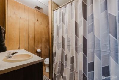 20 NE Lake Place , Tahuya, WA 98588 - Photo 11