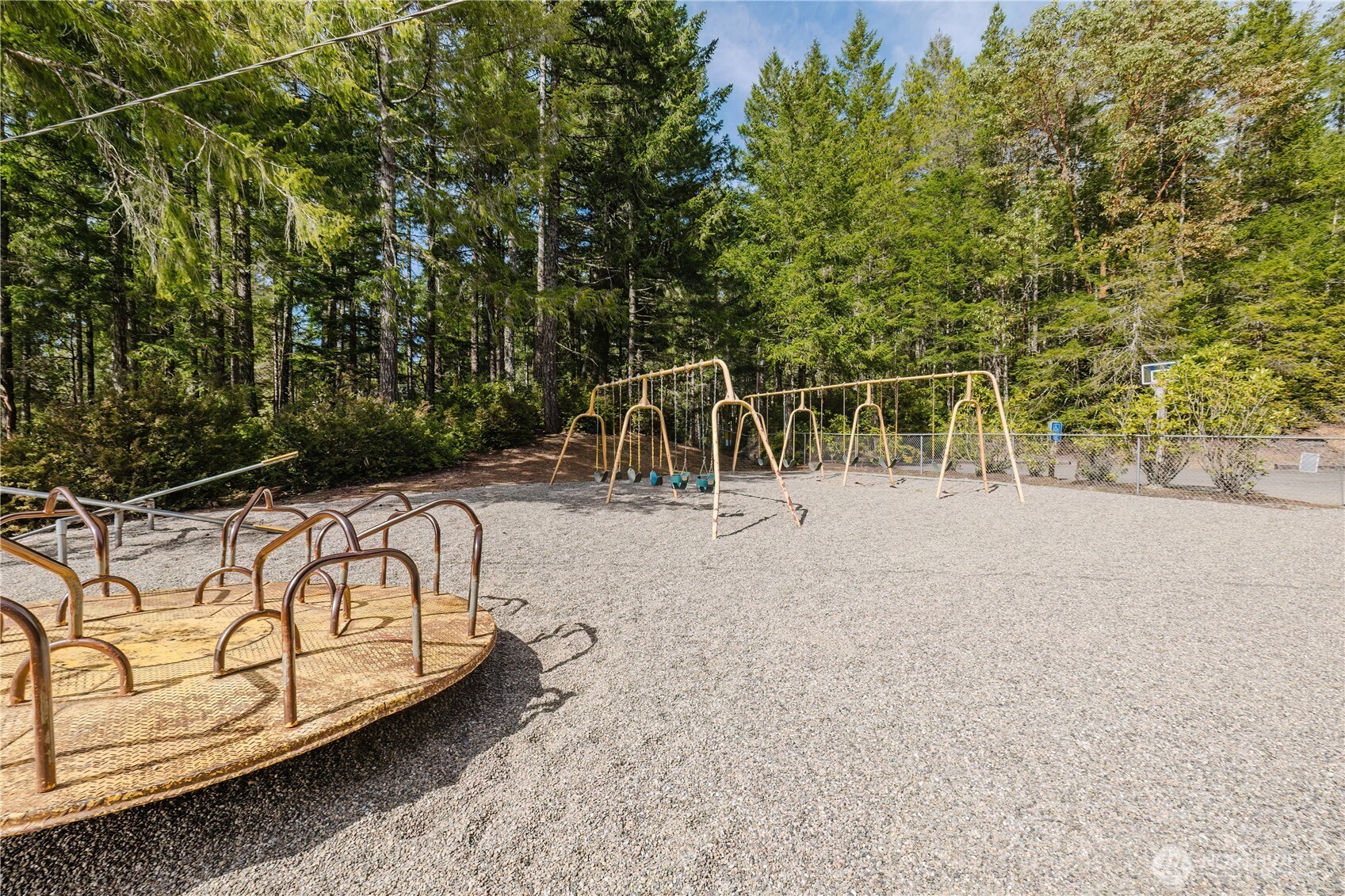 20 NE Lake Place , Tahuya, WA 98588