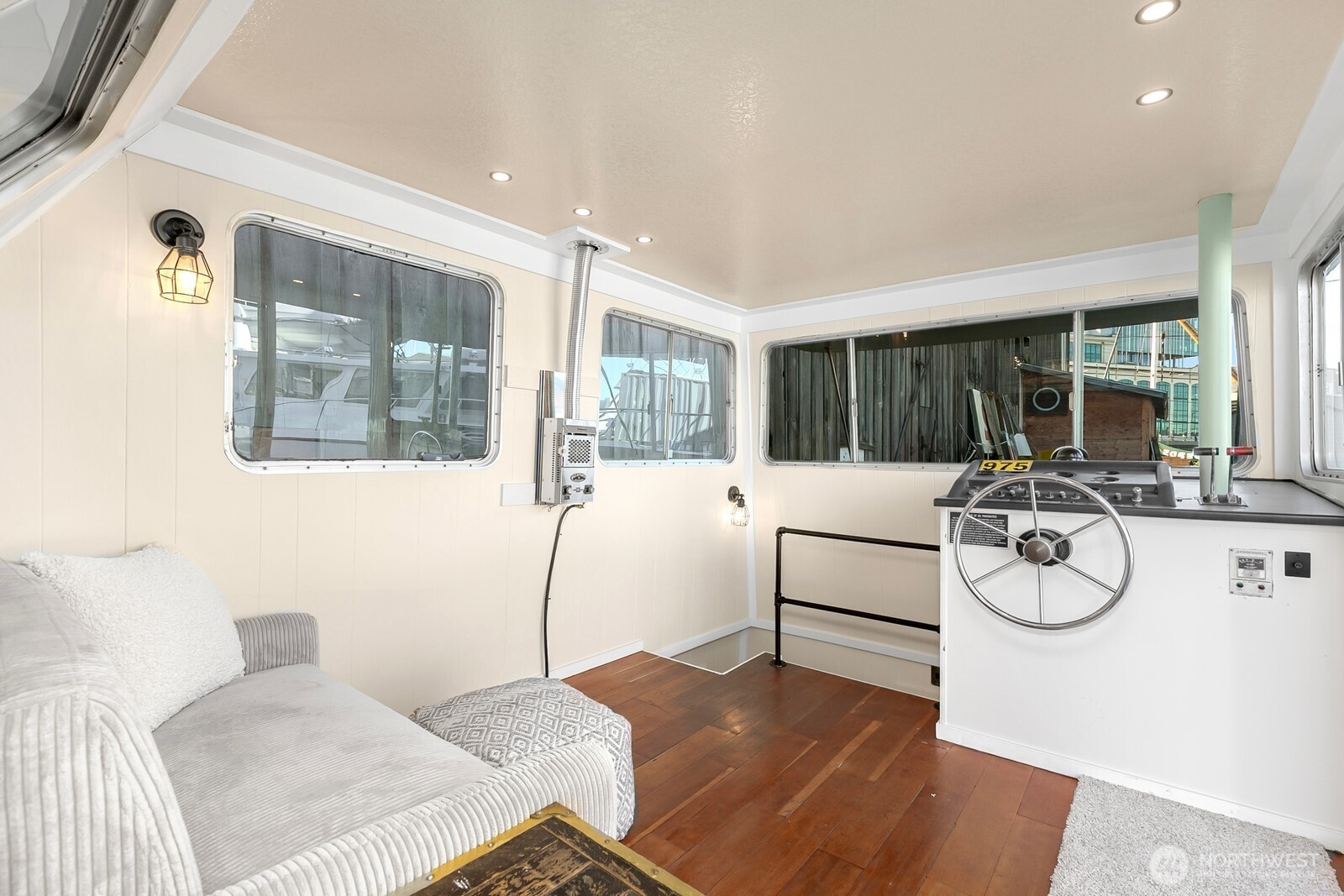 1325 Fairview Avenue N, Seattle, WA 98102