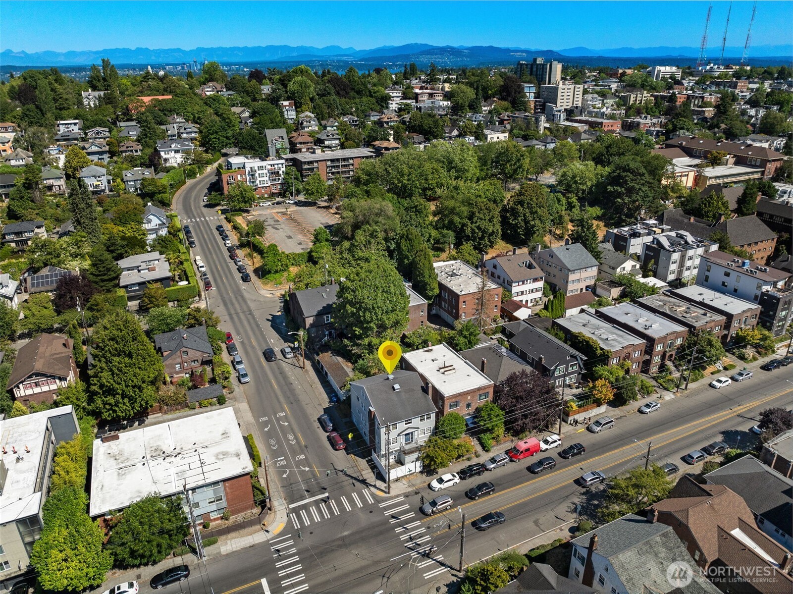 746 10th Avenue E, Seattle, WA 98102
