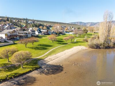 185 E Entiat Drive , Orondo, WA 98843 - Photo 13