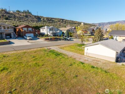 185 E Entiat Drive , Orondo, WA 98843 - Photo 7