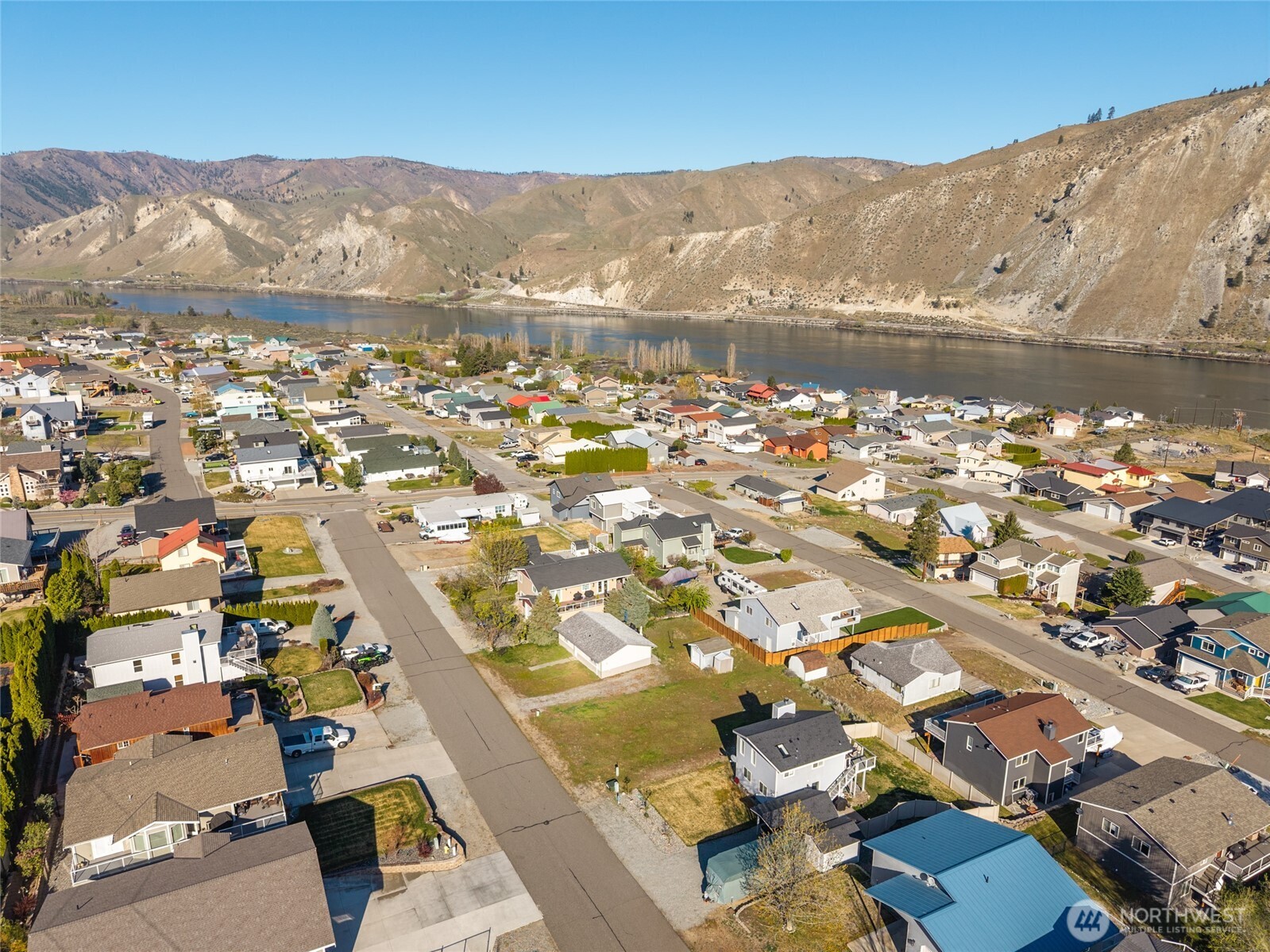 185 E Entiat Drive , Orondo, WA 98843