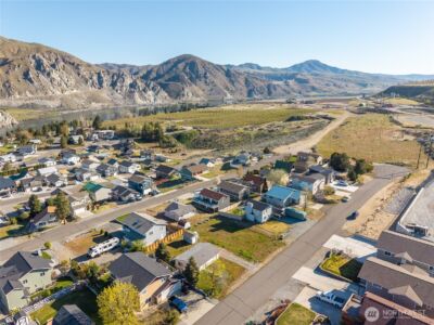 185 E Entiat Drive , Orondo, WA 98843 - Photo 10
