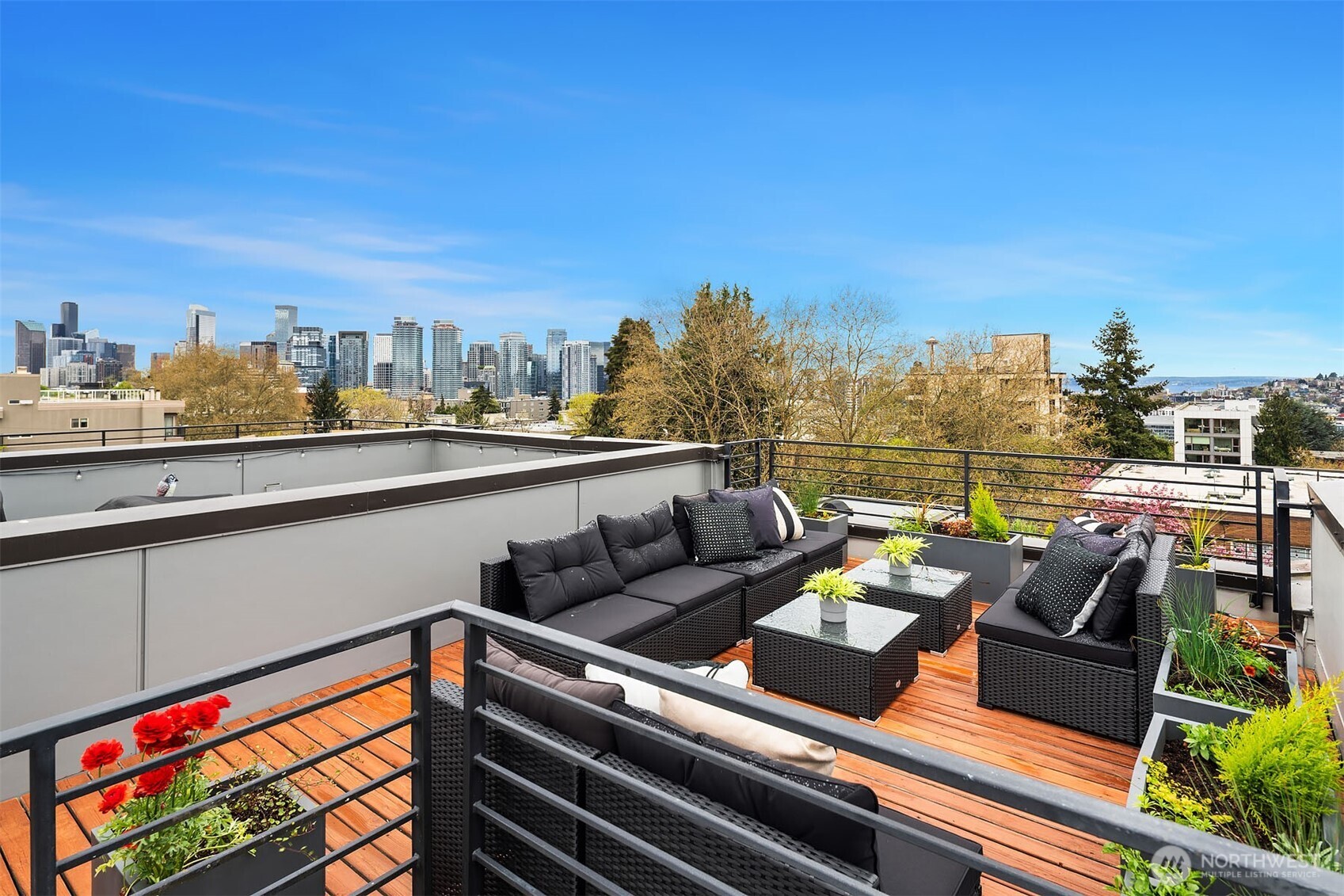 729 Belmont Avenue E, Seattle, WA 98102