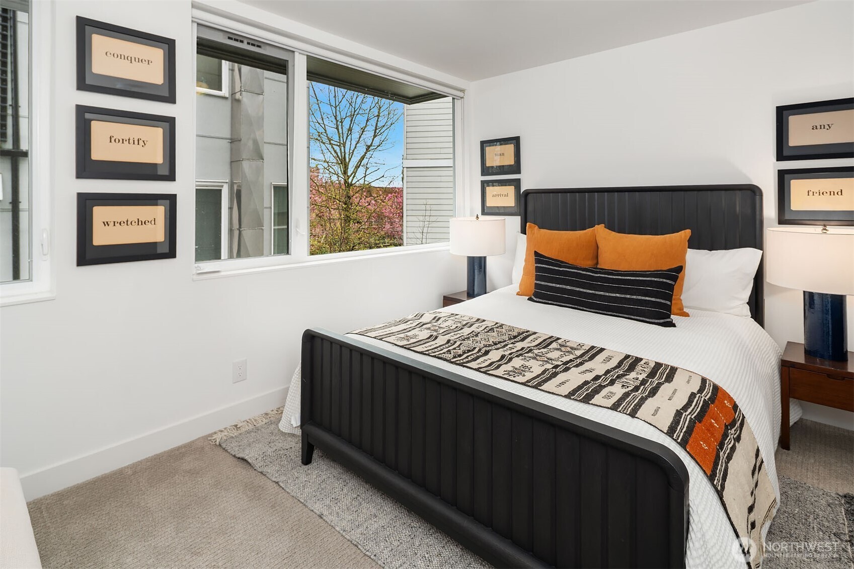 729 Belmont Avenue E, Seattle, WA 98102
