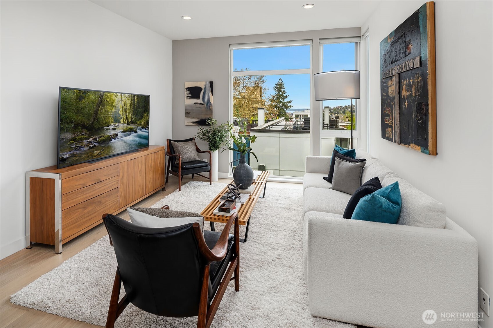 729 Belmont Avenue E, Seattle, WA 98102