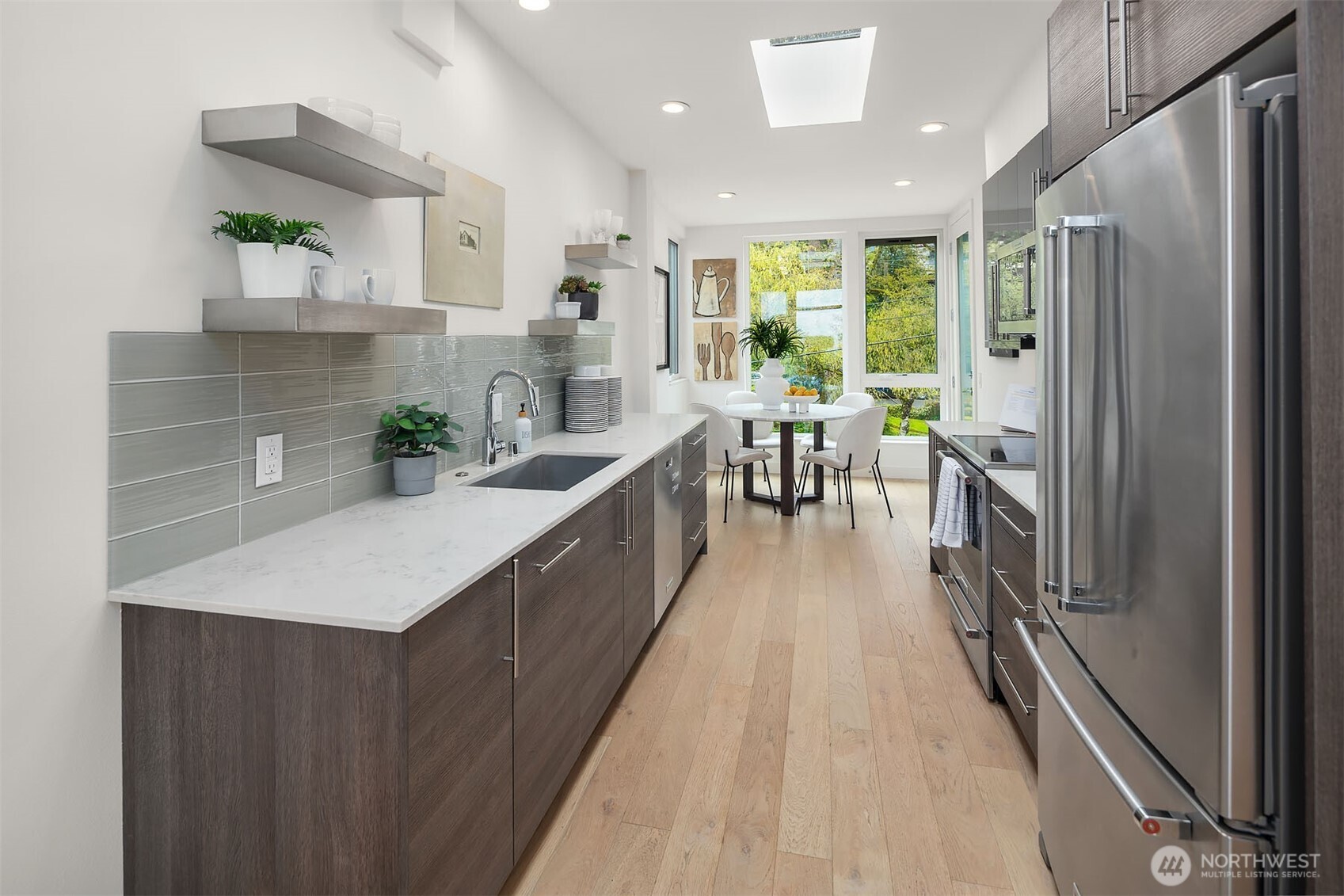 729 Belmont Avenue E, Seattle, WA 98102