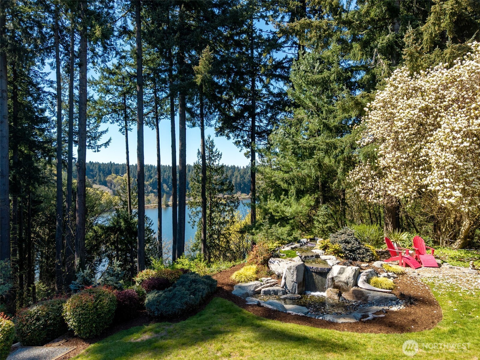 1923 Water Street SW, Olympia, WA 98501