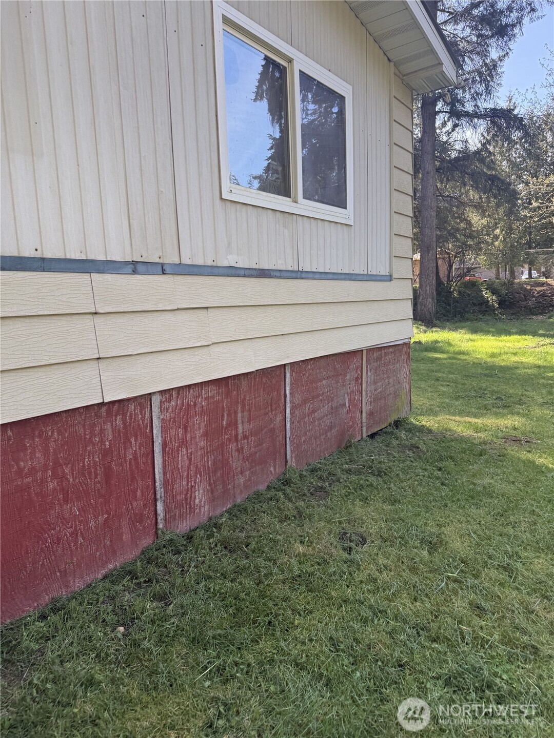 6620 301st Street Ct S, Roy, WA 98580-8444