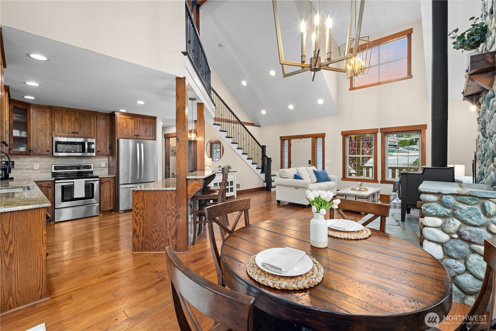 375 Glengarry Drive , Camano Island, WA 98282