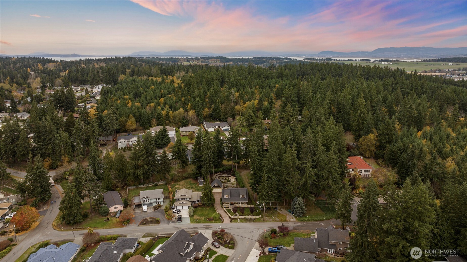 375 Glengarry Drive , Camano Island, WA 98282