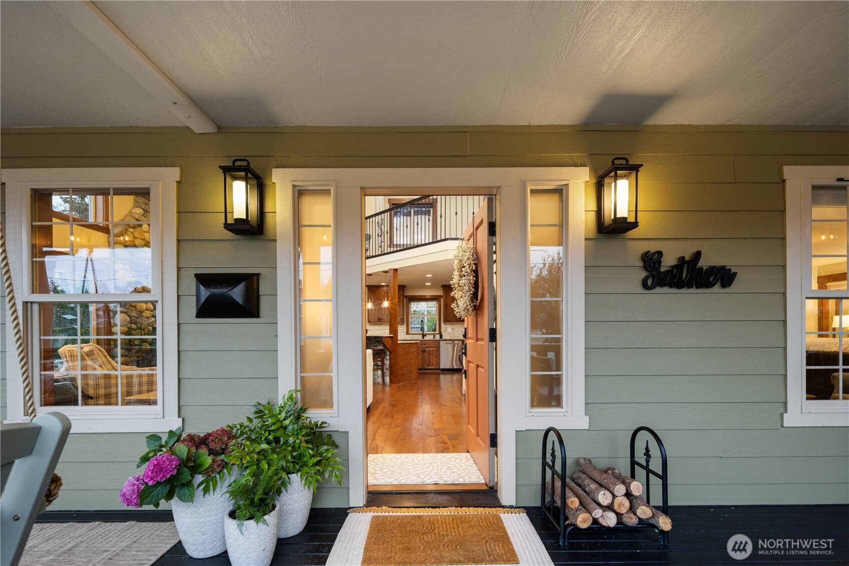 375 Glengarry Drive , Camano Island, WA 98282