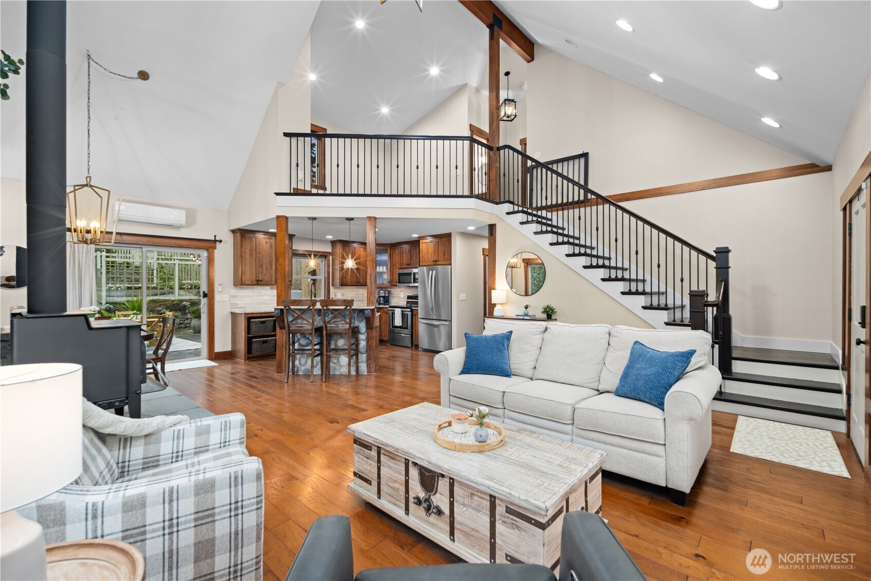 375 Glengarry Drive , Camano Island, WA 98282