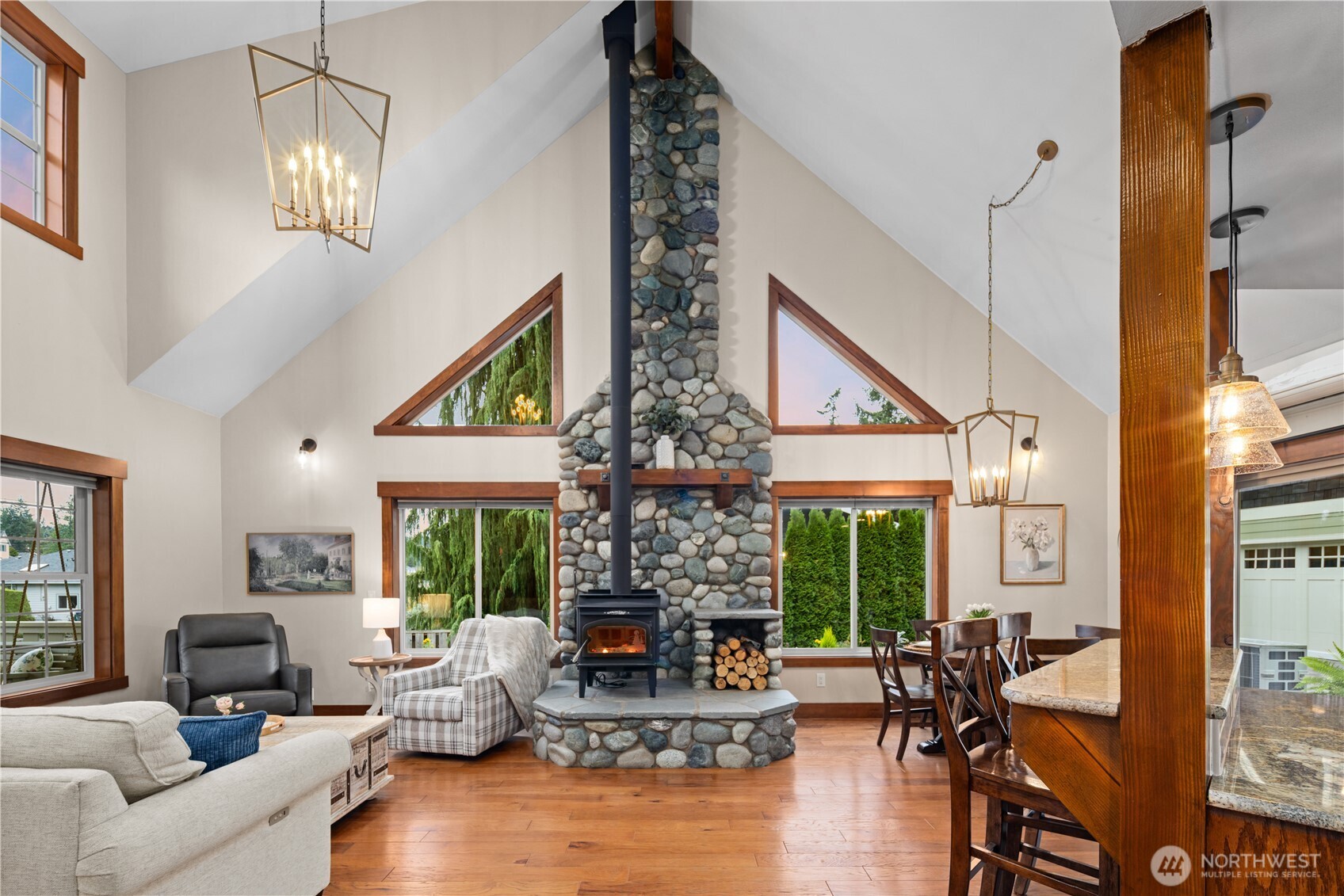 375 Glengarry Drive , Camano Island, WA 98282