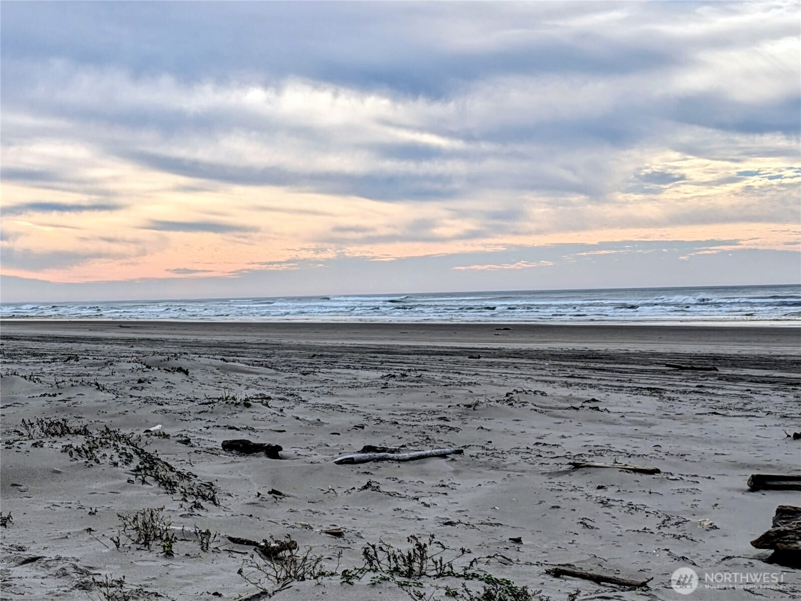 1508 177th Place , Long Beach, WA 98631