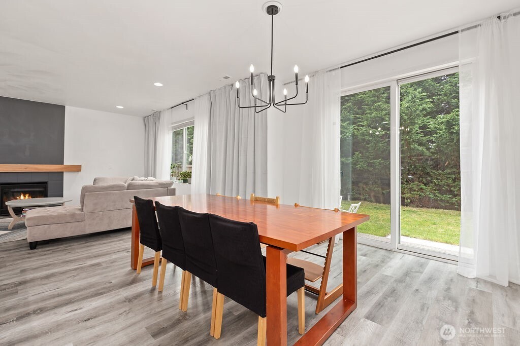 1210 29th Street NW, Puyallup, WA 98371