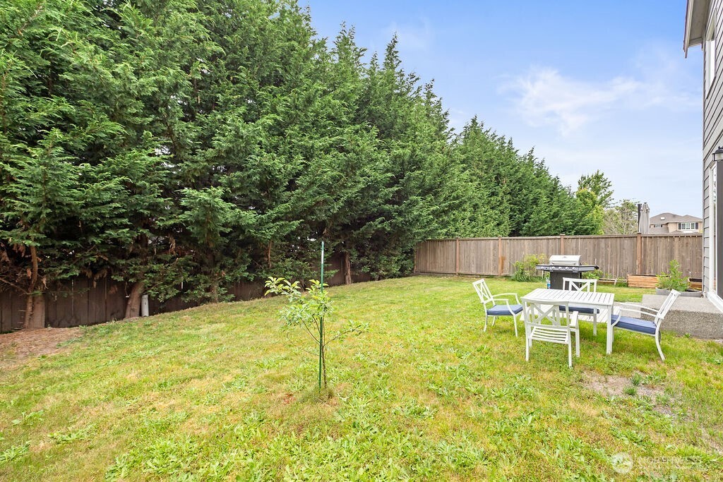 1210 29th Street NW, Puyallup, WA 98371