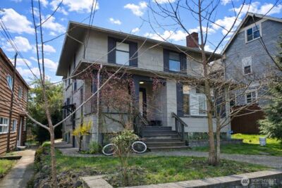 807 N 49th Street , Seattle, WA 98103