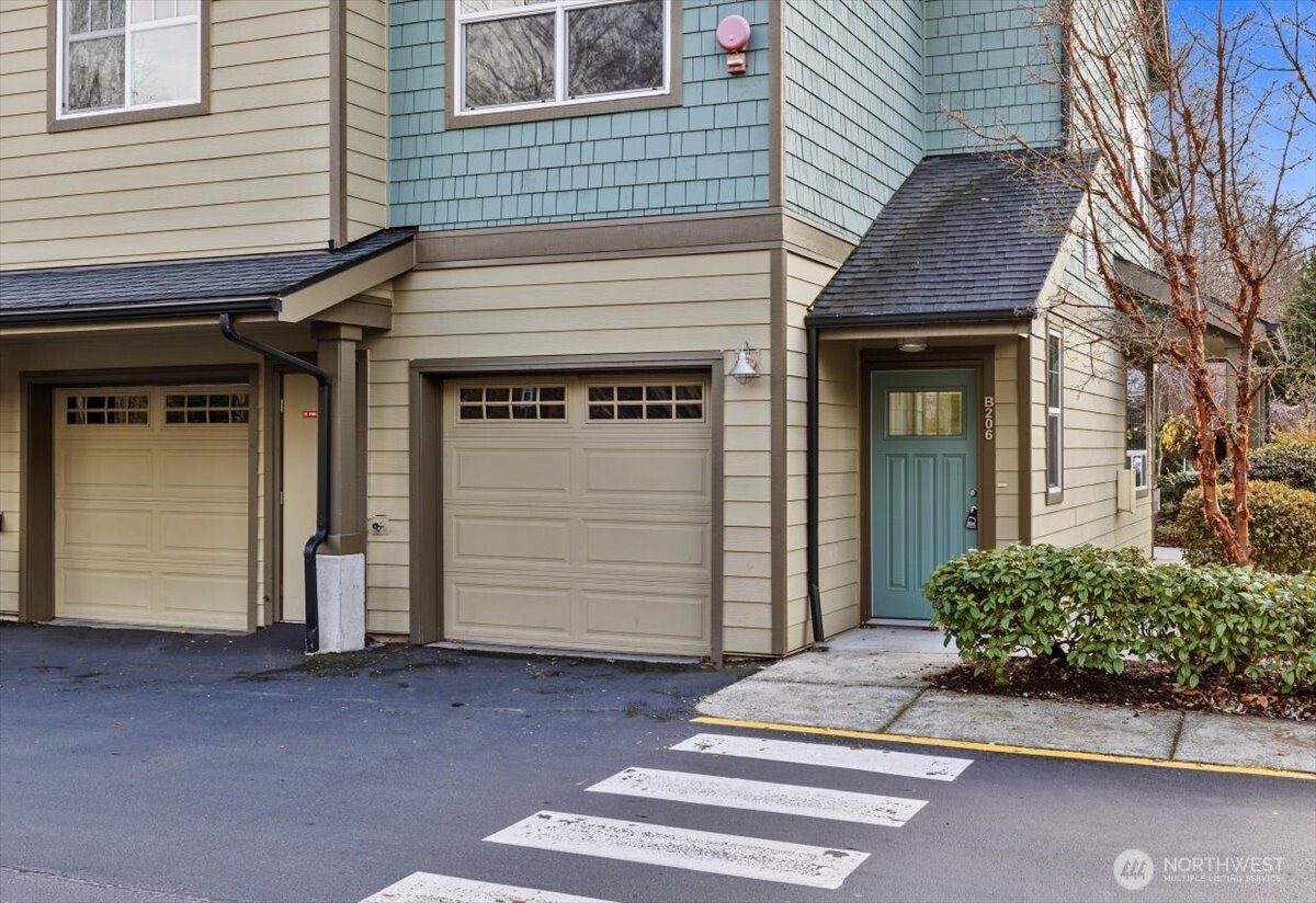 19102 20th Drive SE #B206, Bothell, WA 98012