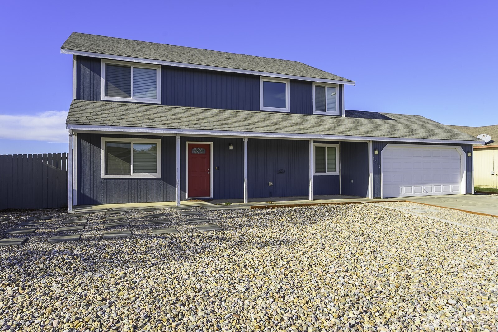 1516 S Husky Dr , Moses Lake, WA 98837