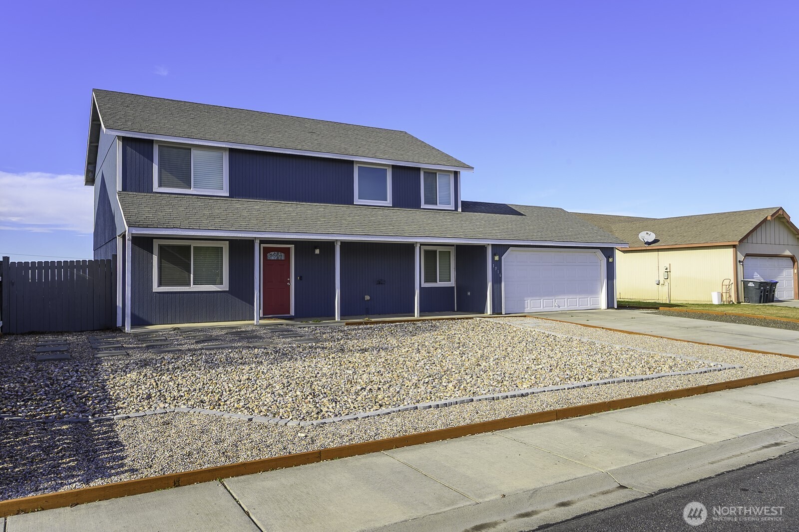 1516 S Husky Dr , Moses Lake, WA 98837