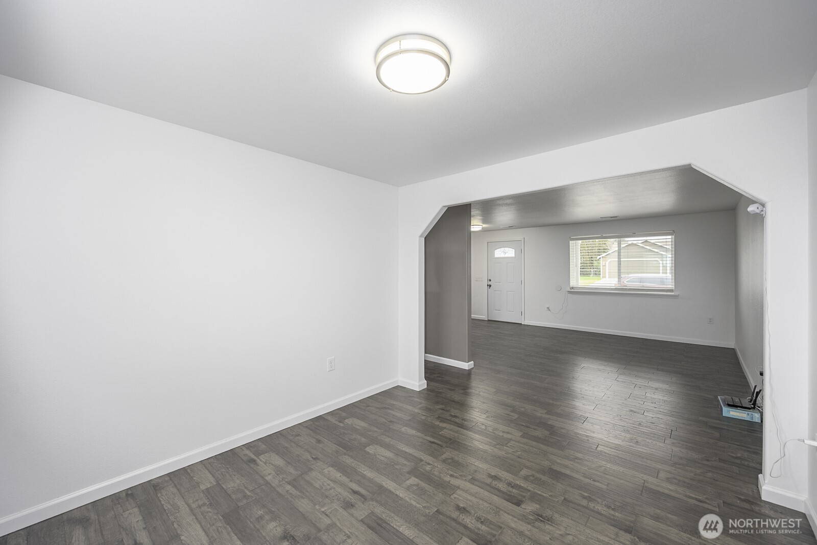 1516 S Husky Dr , Moses Lake, WA 98837