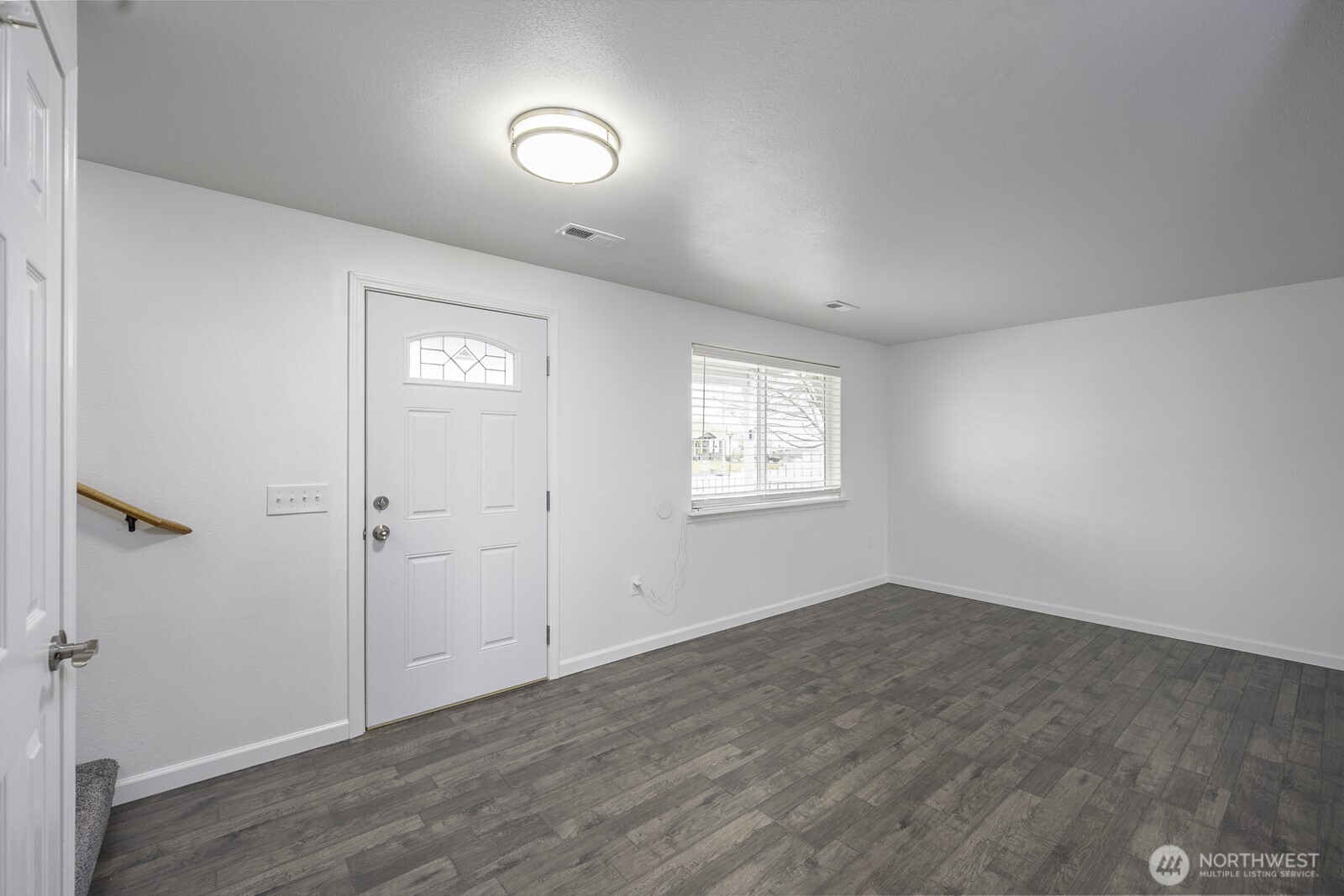 1516 S Husky Dr , Moses Lake, WA 98837