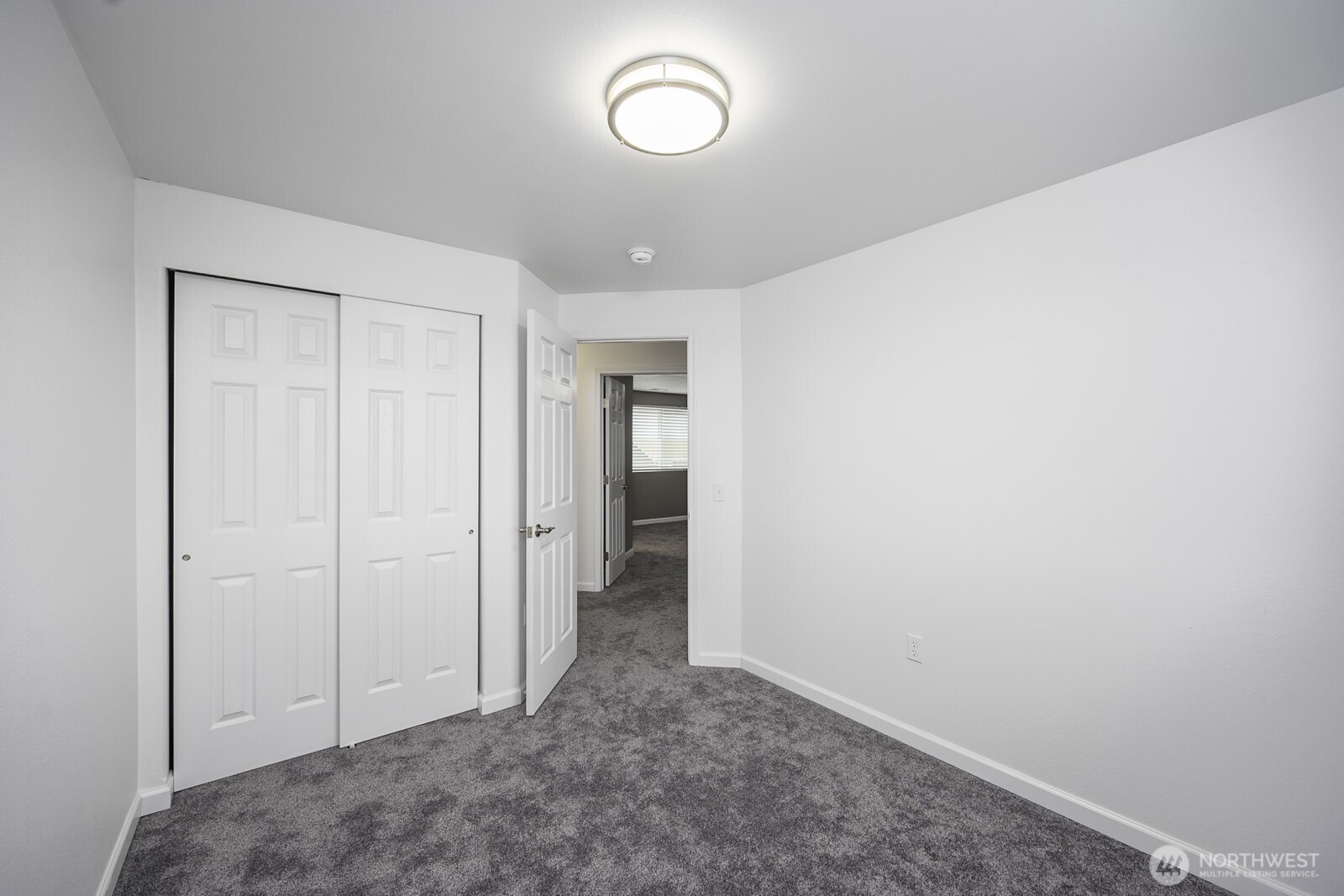 1516 S Husky Dr , Moses Lake, WA 98837