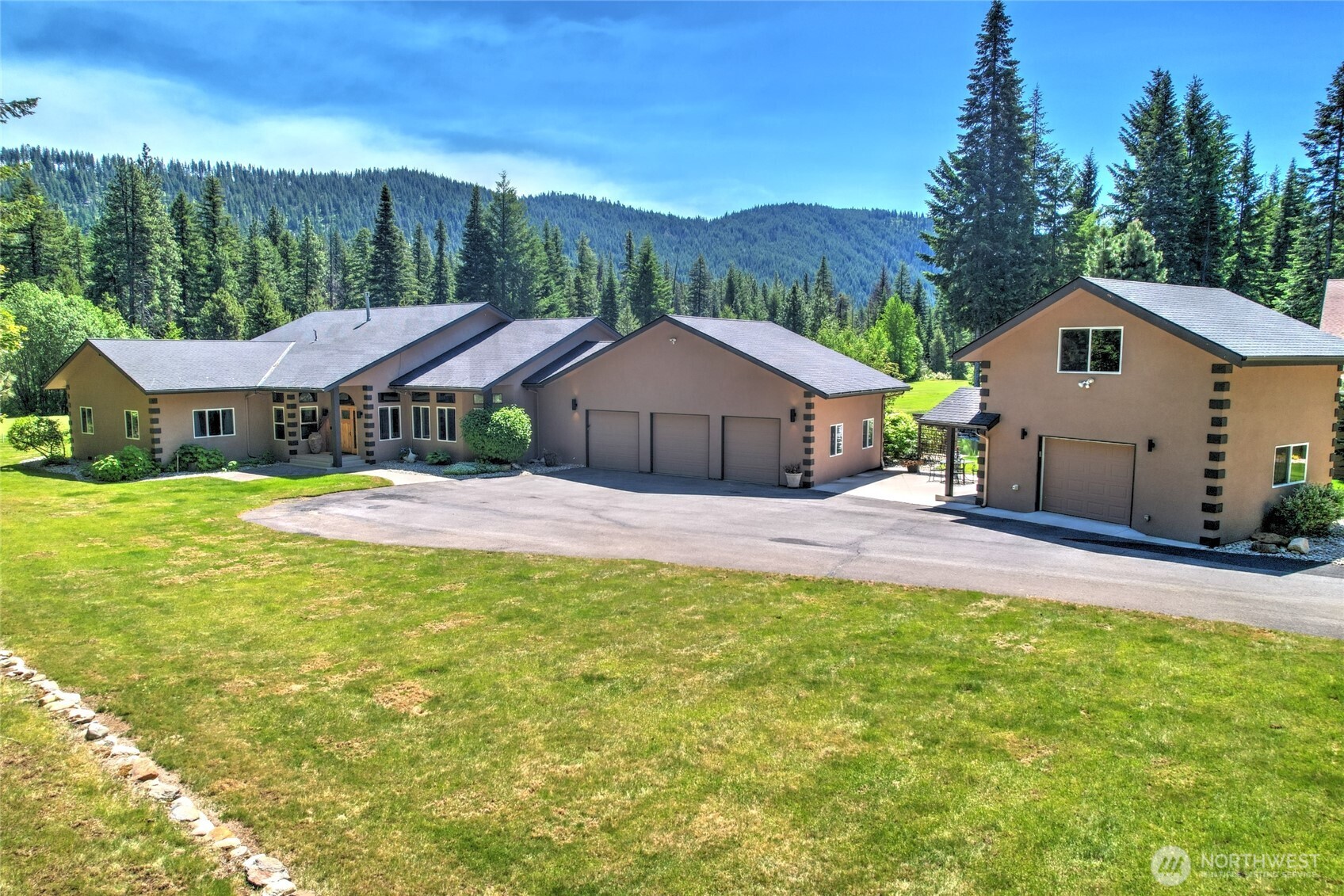 20693 Miracle Mile , Leavenworth, WA 98826