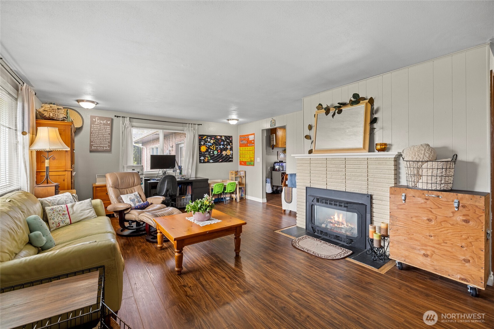 20181 Lafayette Road , Burlington, WA 98233-1575