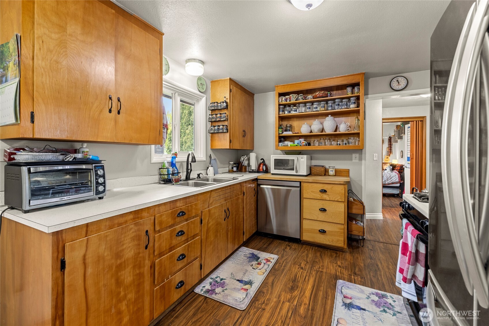 20181 Lafayette Road , Burlington, WA 98233-1575