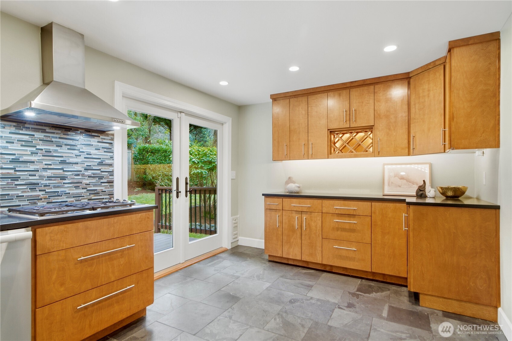 15237 SE 48th Drive , Bellevue, WA 98006