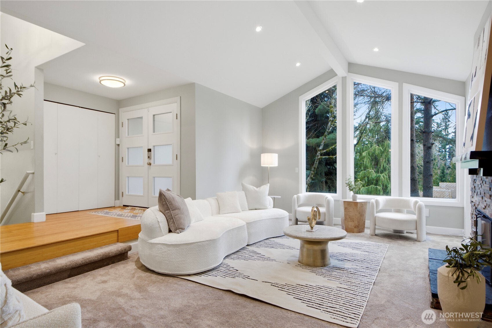 15237 SE 48th Drive , Bellevue, WA 98006