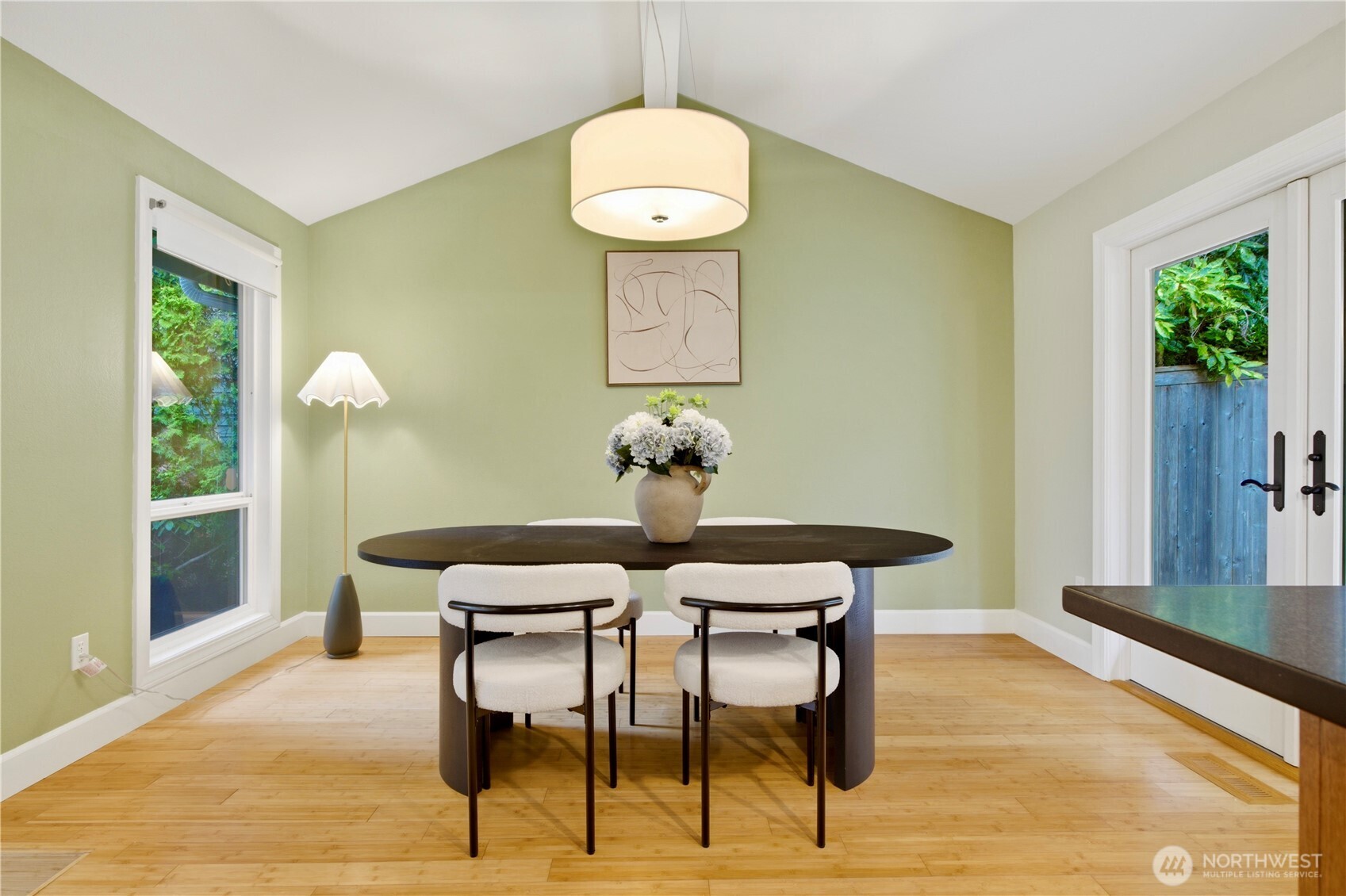 15237 SE 48th Drive , Bellevue, WA 98006