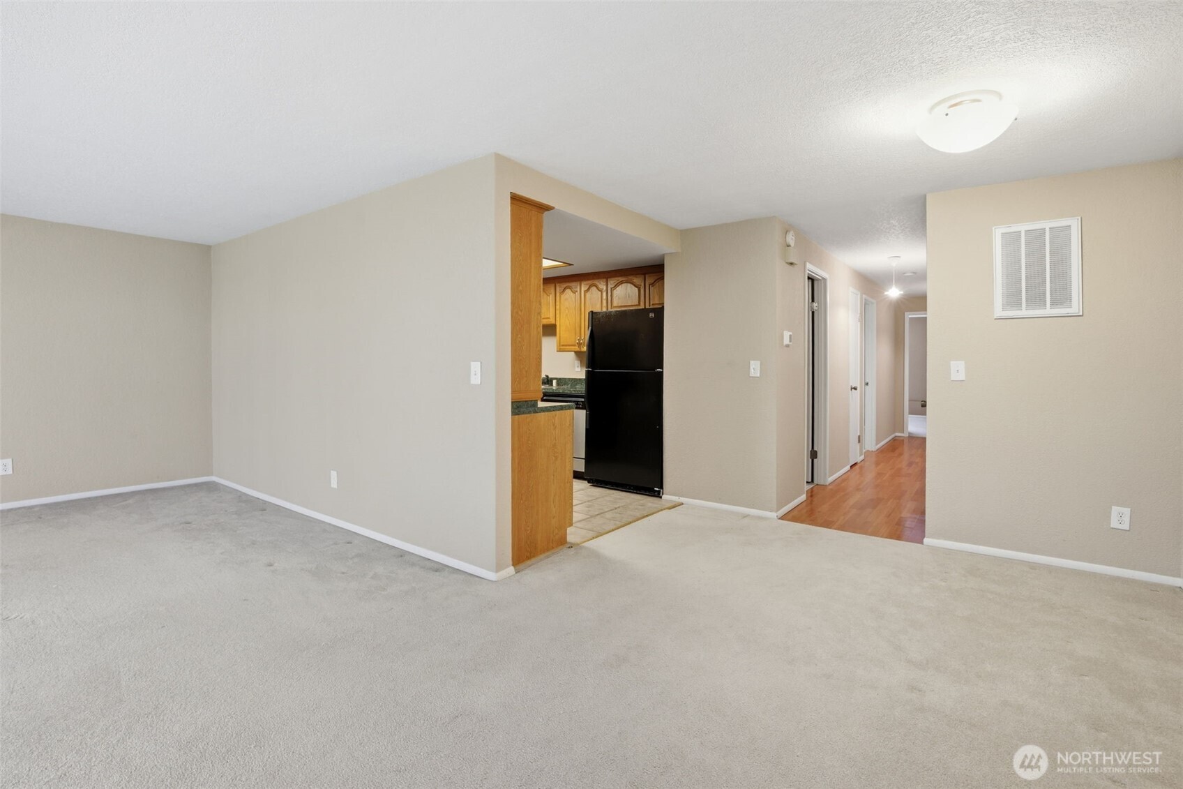 11901 93rd Avenue NE #B-108, Kirkland, WA 98034