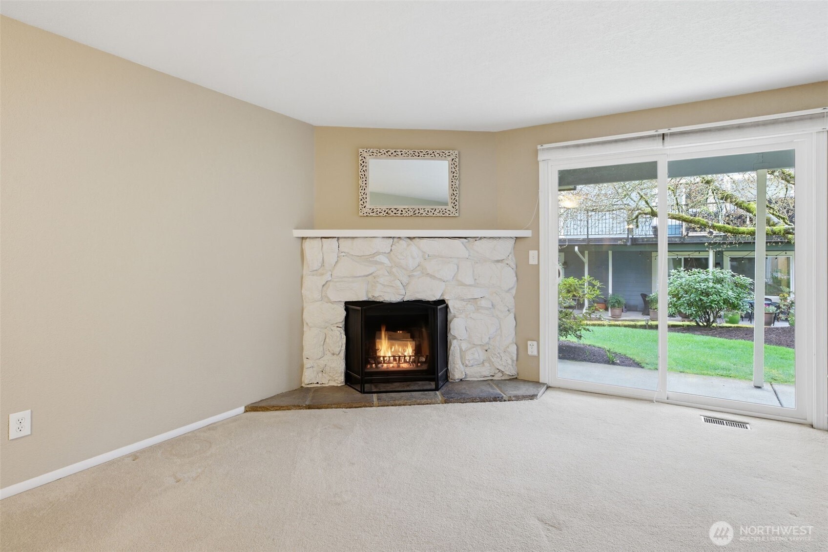 11901 93rd Avenue NE #B-108, Kirkland, WA 98034