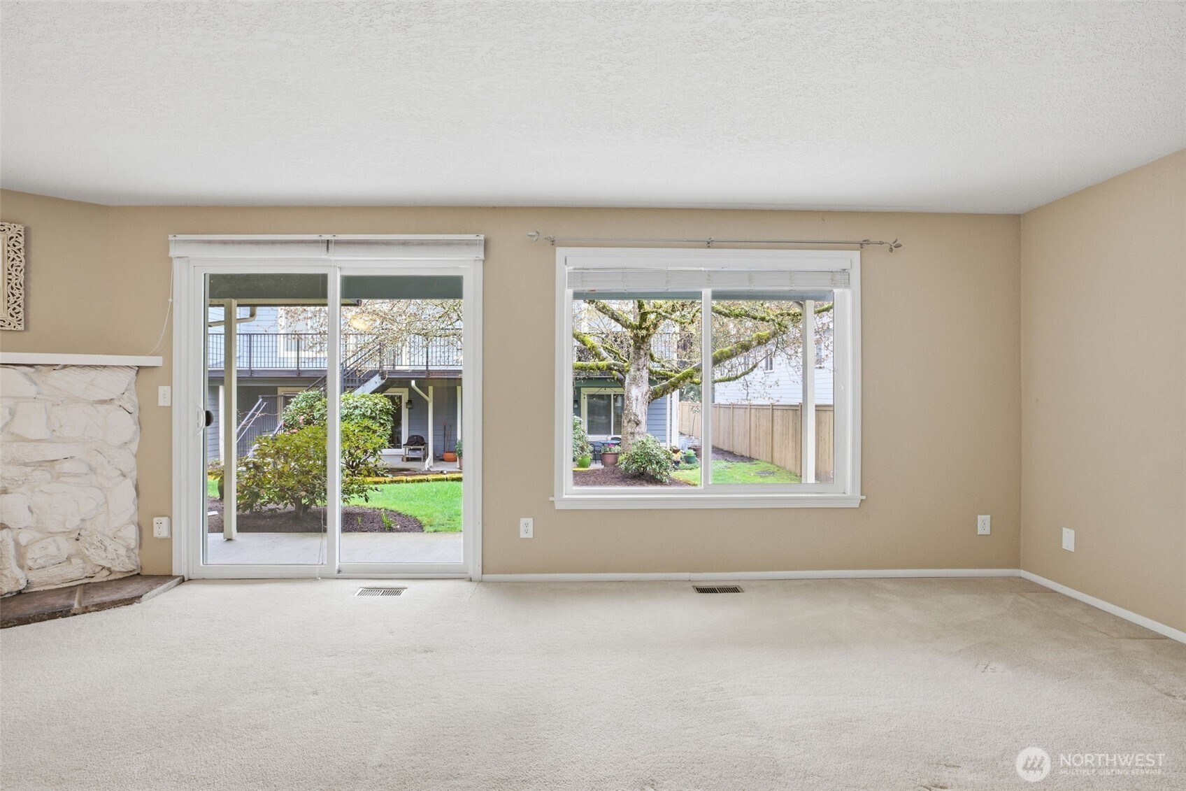 11901 93rd Avenue NE #B-108, Kirkland, WA 98034