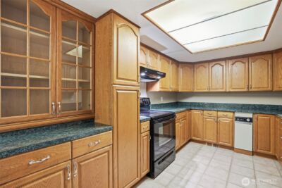 11901 93rd Avenue NE #B-108, Kirkland, WA 98034 - Photo 23