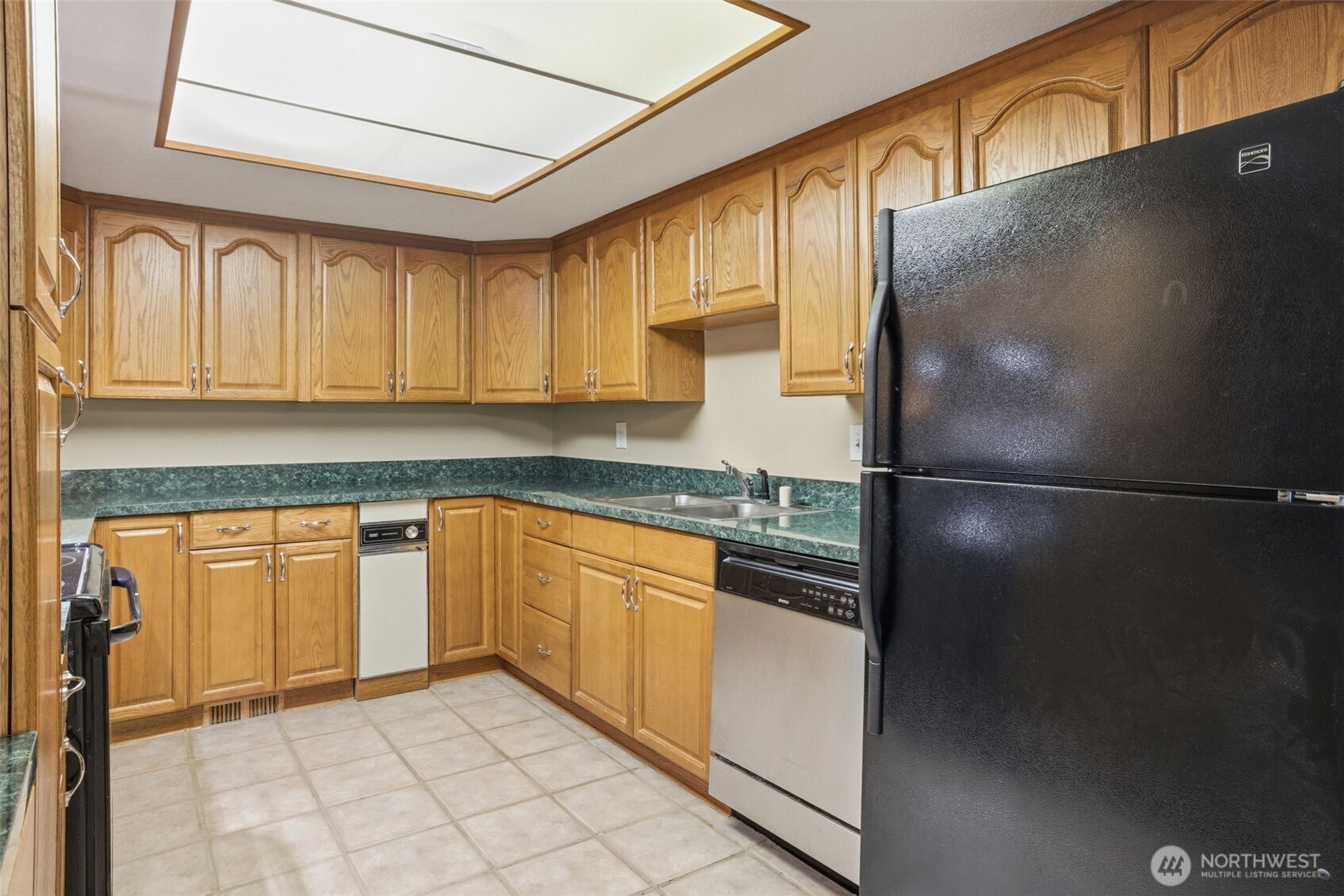 11901 93rd Avenue NE #B-108, Kirkland, WA 98034